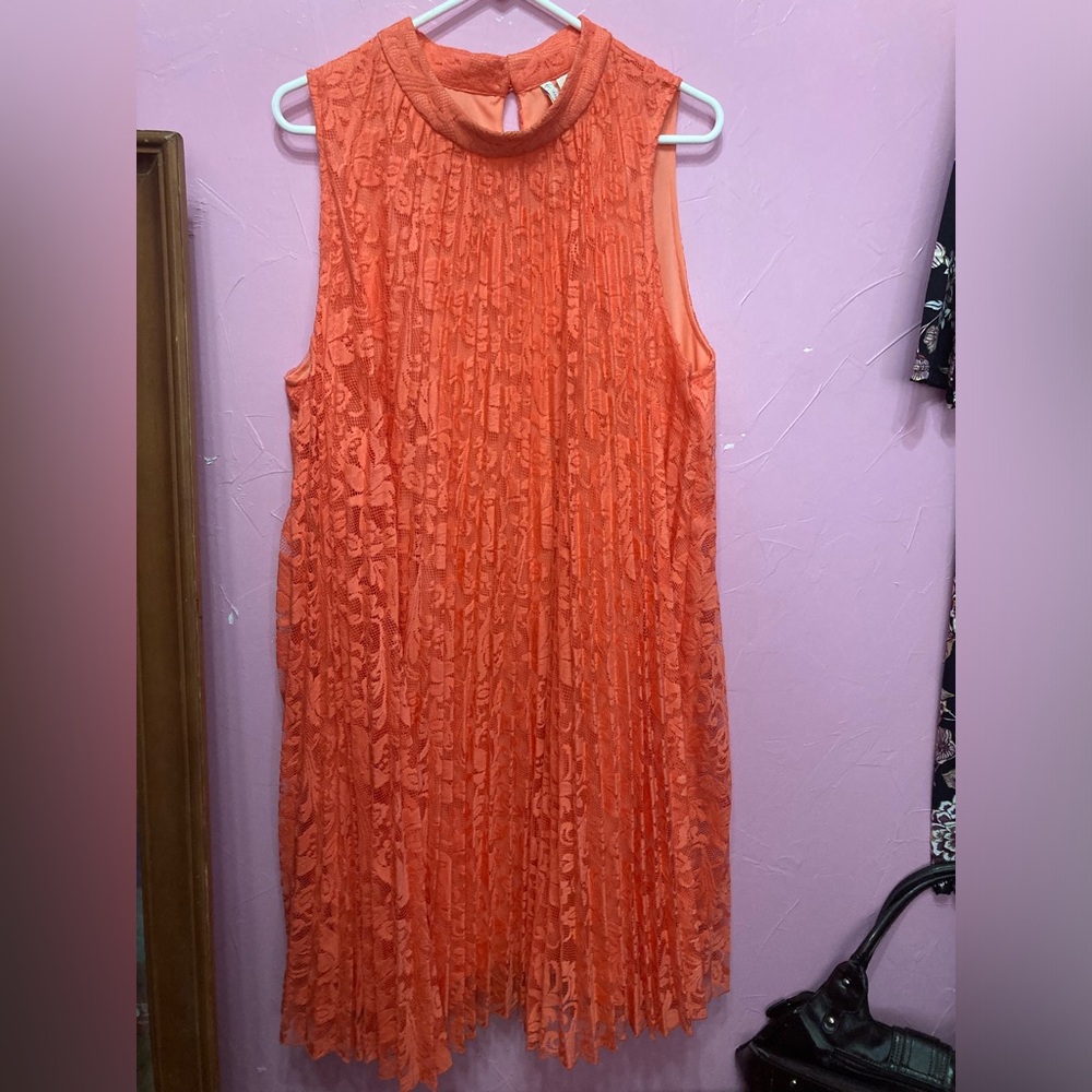 Chic Sleeveless Coral Dress
